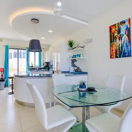 Sb17 - 2 Bed Penthouse Panorama In Qawra Apartment St. Paul's Bay Exterior photo