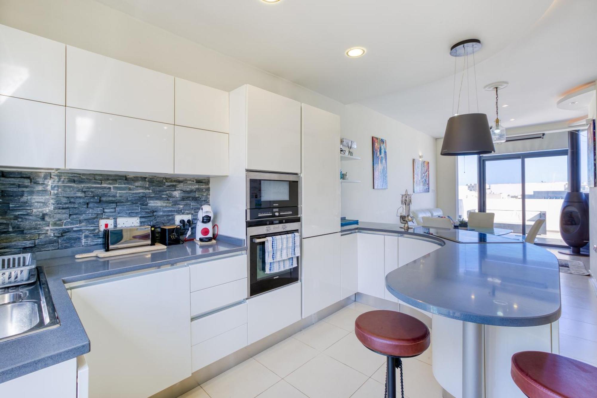 Sb17 - 2 Bed Penthouse Panorama In Qawra Apartment *